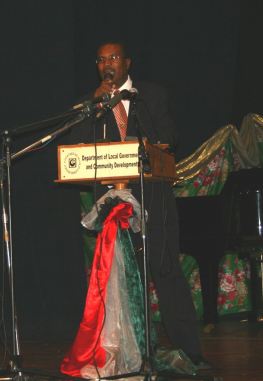 hon_julius_timothy_at_roseau_city_council_inauguration_2007.jpg