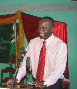 skerrit_at_vieille_case_village_council_inauguration_2008.jpg
