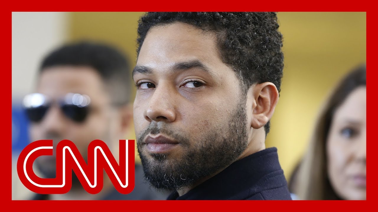 Police footage shows Jussie Smollett with a noose around his neck 1