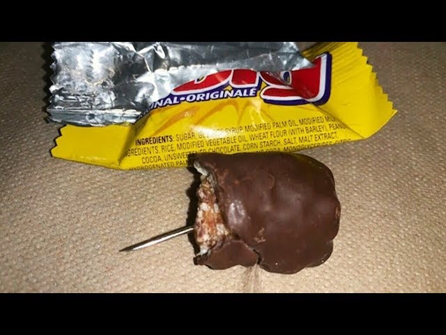 Child in Ontario finds needle in his Halloween candy 1