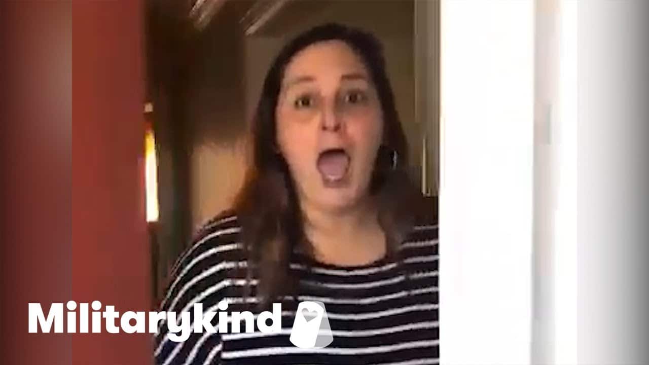 Mom pees herself when airman son surprises her | Militarykind 1