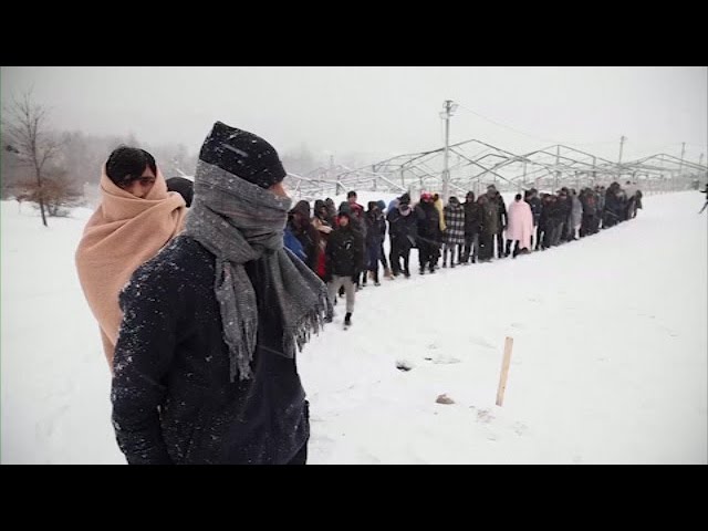 Migrants trying to cross EU borders stuck in freezing conditions 1