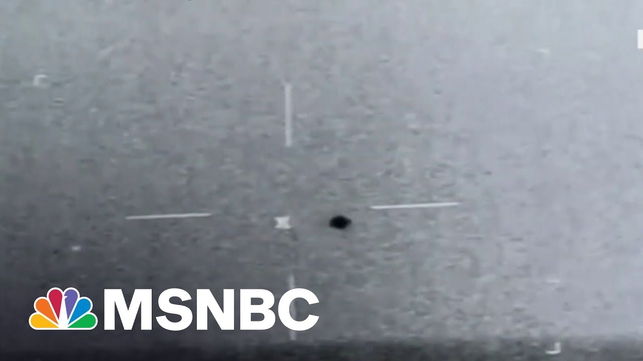 Leaked Video Appears To Show UFO Near Navy Ship Off San Diego 1