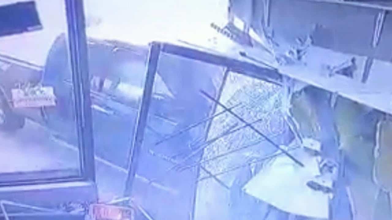 Caught on camera: Pickup truck crashes into Ont. storefront 9