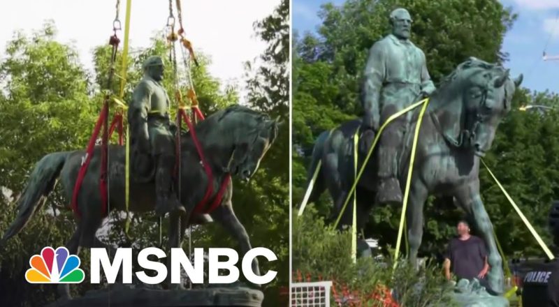 Charlottesville Removes Robert E. Lee, Lewis & Clark and Sacagawea Statues 1