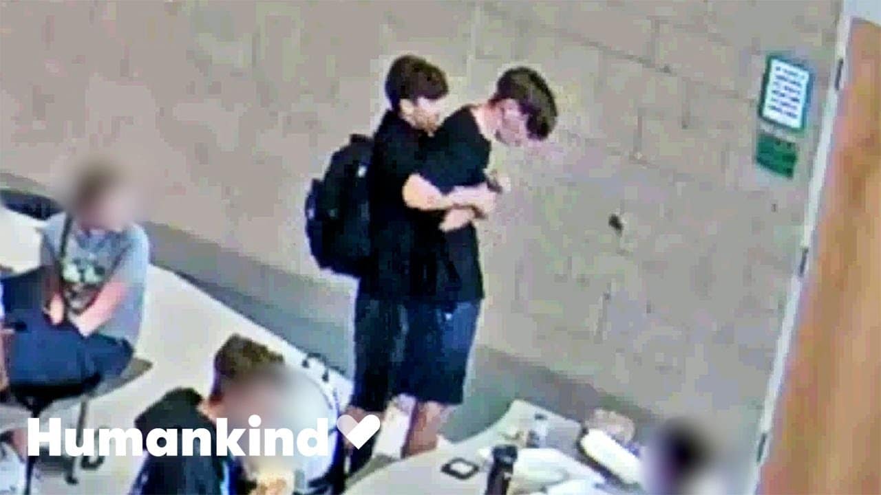 Teen's reaction to friend choking is unbelievable | Humankind 5
