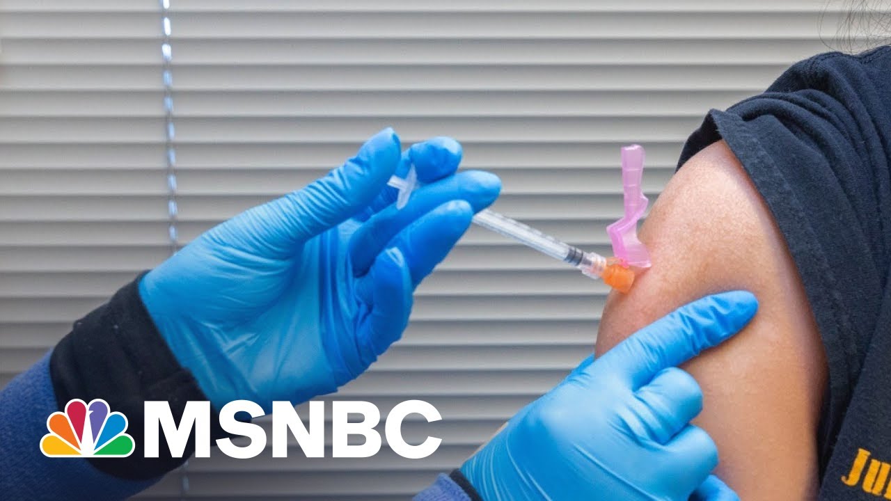 HHS Officially Recommends Vaccine Booster Shots Starting September 20 3