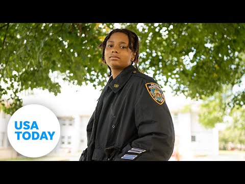 Gen Zer learns about 9/11 from ground zero first responder grandmother | USA TODAY 4