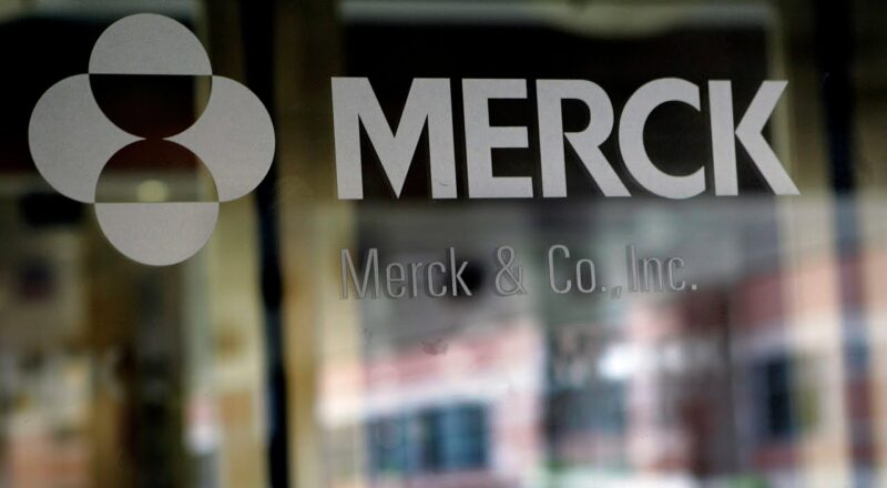 Merck's new COVID-19 antiviral pill that will be manufactured in Whitby, Ont. 1