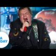 Meat Loaf dies: 'Bat Out of Hell' singer dead at 74 | USA TODAY 11