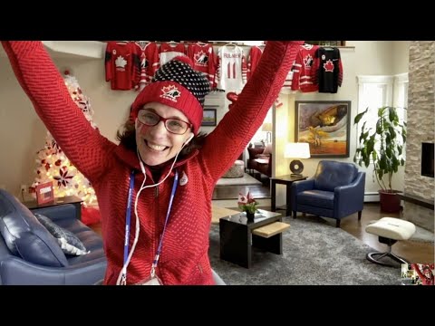 Emotional hockey mom celebrates daughter's Olympic gold medal 1