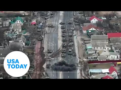 Ukrainians attack Russian tanks as invasion stalls on its way to Kyiv | USA TODAY 1