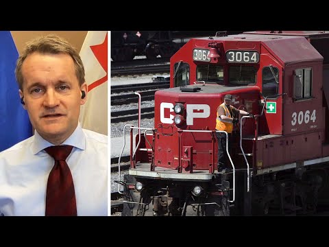 'We want a deal now': Feds call for end to CP Rail stoppage 1