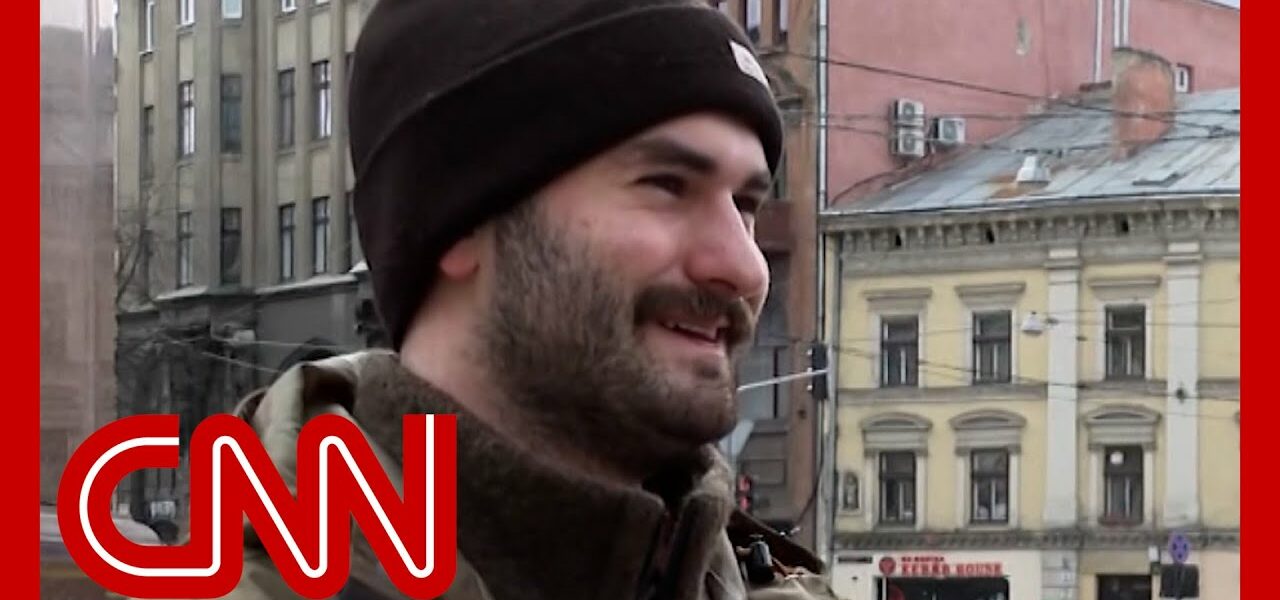 'I'm a US Marine': Americans among volunteers fighting for Ukraine 1