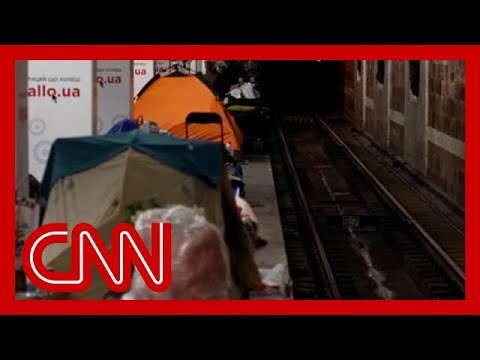 'Near apocalyptic': Reporter reacts to conditions for Ukrainians living in subways 1