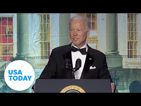 Joe Biden roasts Donald Trump and himself at Correspondents’ Dinner | USA TODAY 1