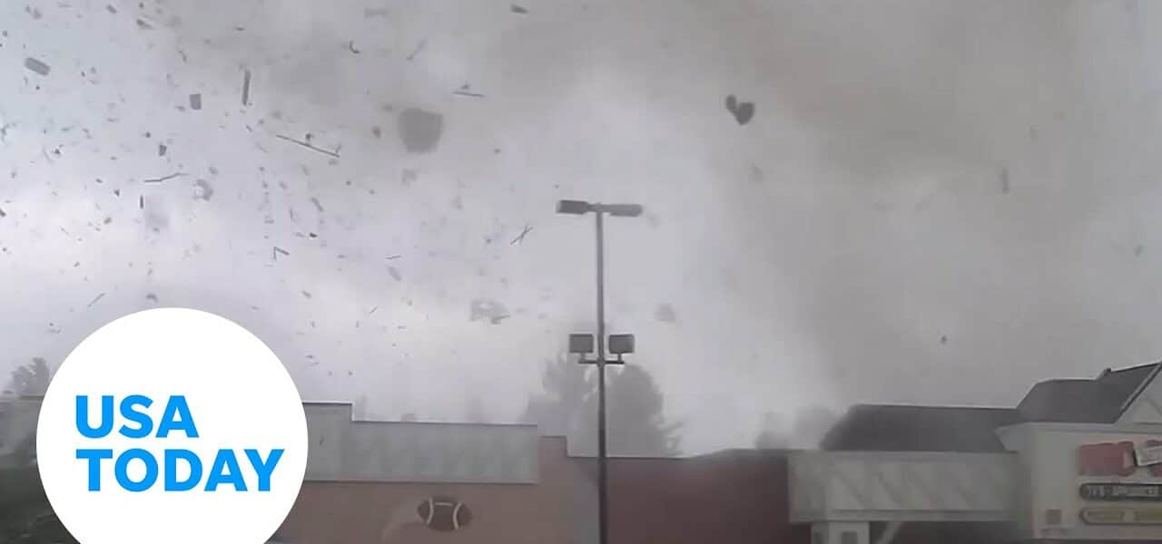 Terrifying video shows Michigan tornado barreling towards couples car | USA TODAY 1
