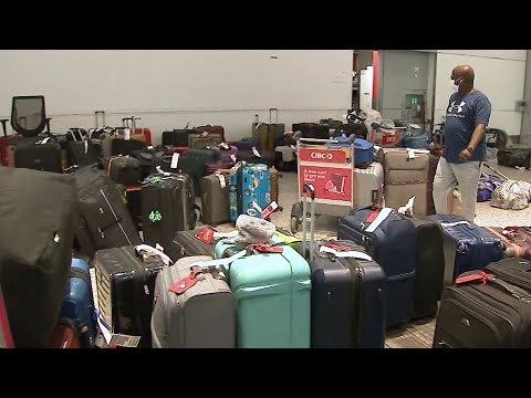 'Just chaos': Unclaimed bags piling up at Pearson airport 7