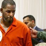 R. Kelly sentenced to 30 years | USA TODAY 4