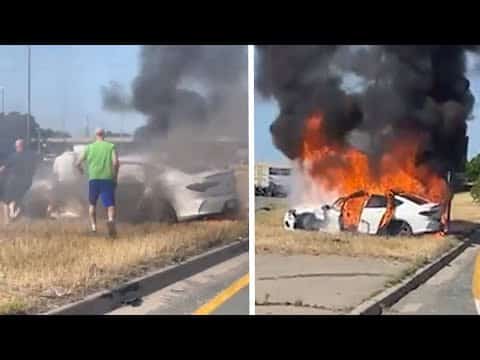 WARNING: Heroic car fire rescue on busy Ontario highway 6