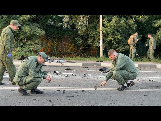 Russia blames Ukraine for daughter of Putin ally's car bombing death 6