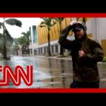 Watch CNN meteorologist report through Hurricane Ian winds 13