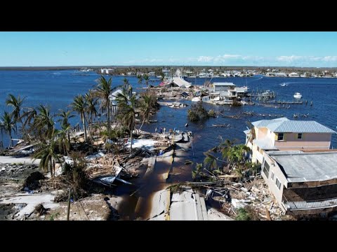 Fort Myers, Florida community grapples with Hurricane Ian aftermath 4