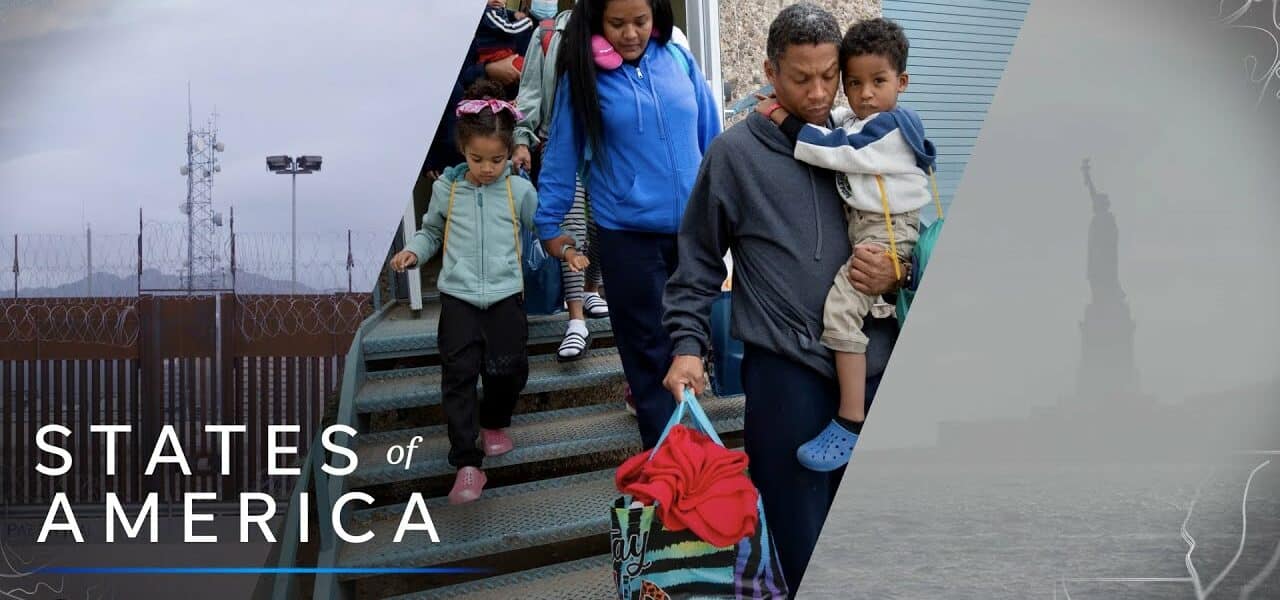 Venezuelan migrant family prepares to board bus from Texas to New York | States of America 1